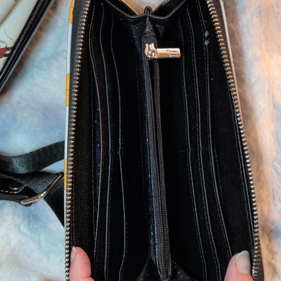 Loungefly Mickey Mouse Backpack And Wallet Set - Picture 11 of 11